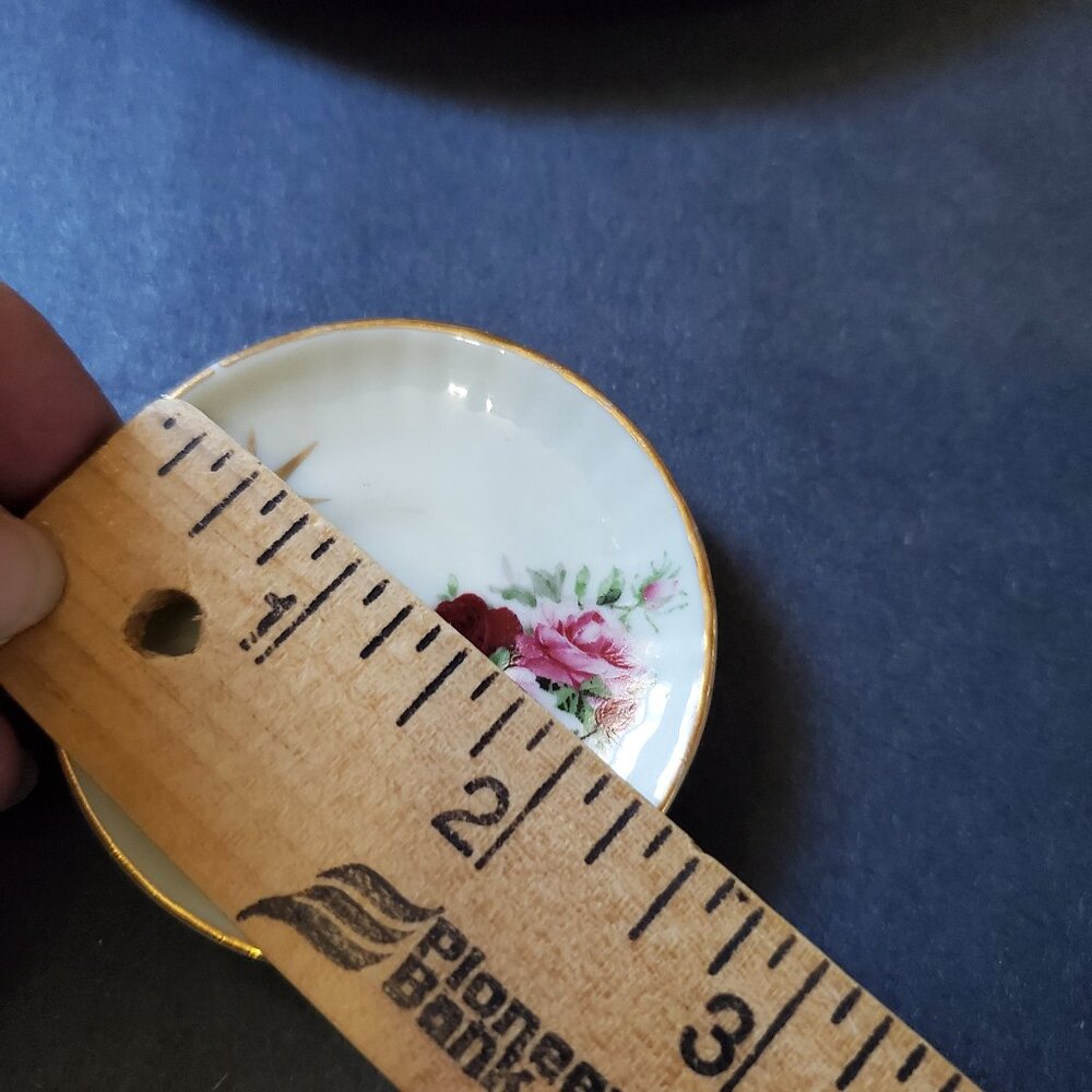 Miniature Ceramic Tea Set - Picture 12 of 16